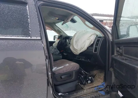 2018 Ram 1500 Express 4X4 5'7 Box from USA, damaged, VIN 1C6RR7KG6JS146917